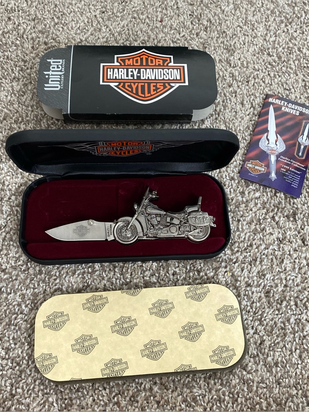 New 1998 Harley-Davidson Motorcycle Pocketknife HD-10 Softail Classic Stainless